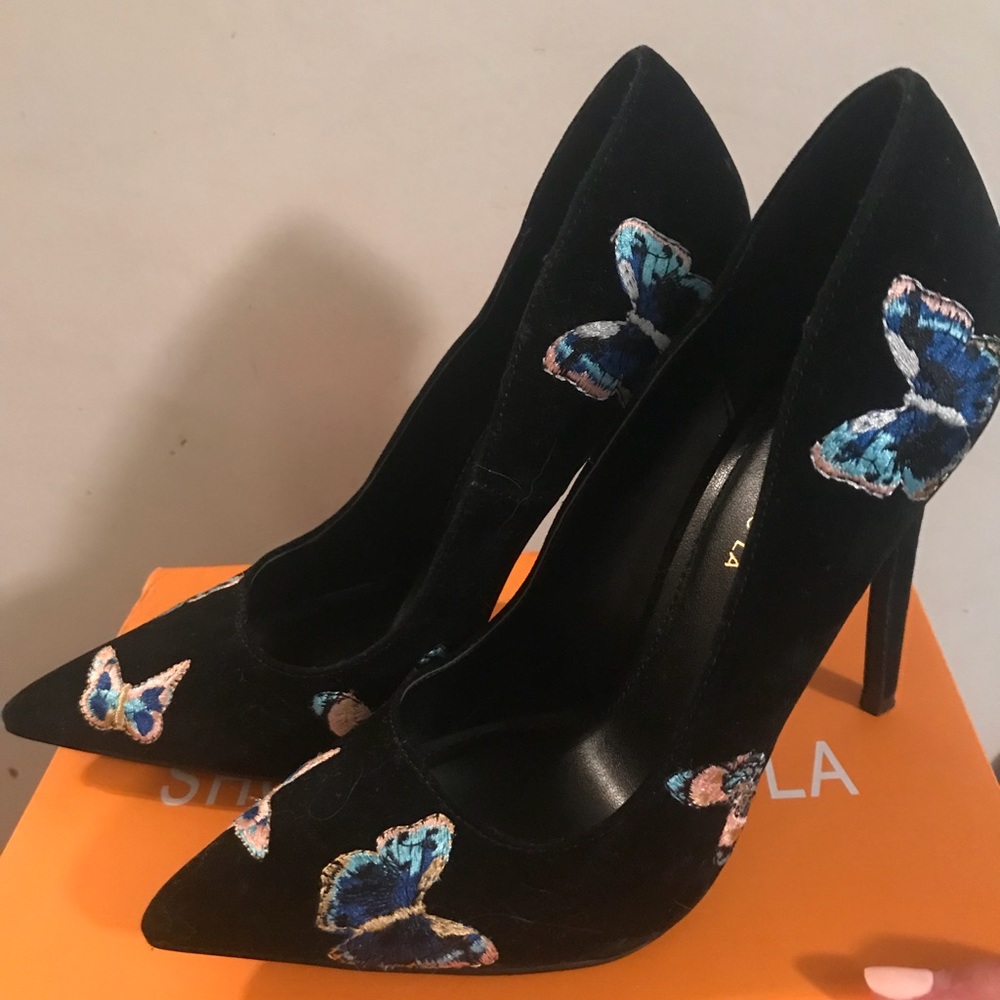 Suede Embroidered Butterfly Stilletto